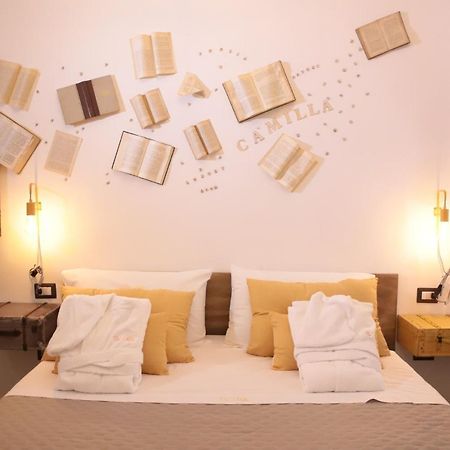 Camilla Luxury Suite Ostuni Bagian luar foto