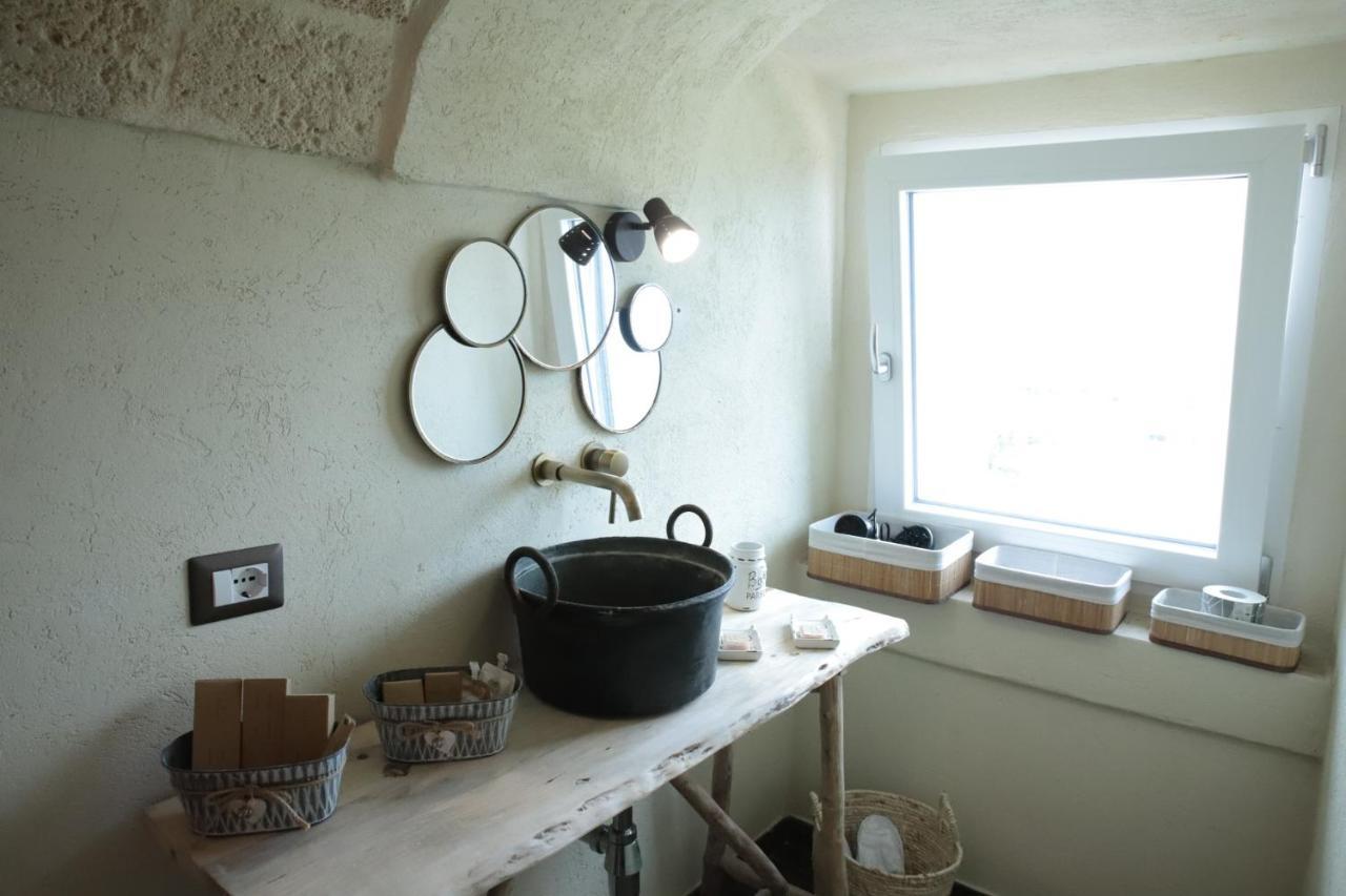 Camilla Luxury Suite Ostuni Bagian luar foto
