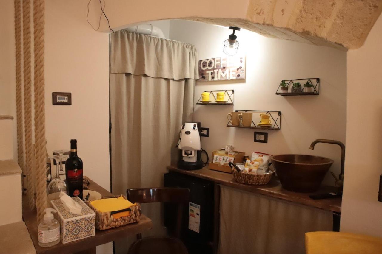 Camilla Luxury Suite Ostuni Bagian luar foto