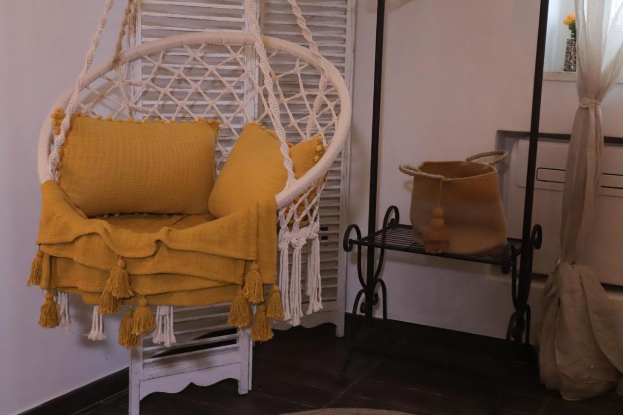 Camilla Luxury Suite Ostuni Bagian luar foto