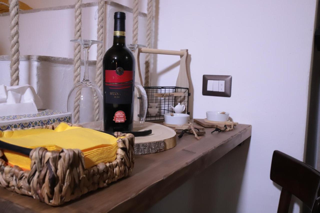 Camilla Luxury Suite Ostuni Bagian luar foto